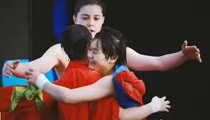 德扑对手记忆：玩家如何错误记住关键牌局？（德州扑克记忆偏差：玩家为何会错记关键手牌？）